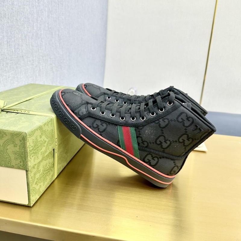 Gucci Casual Shoes